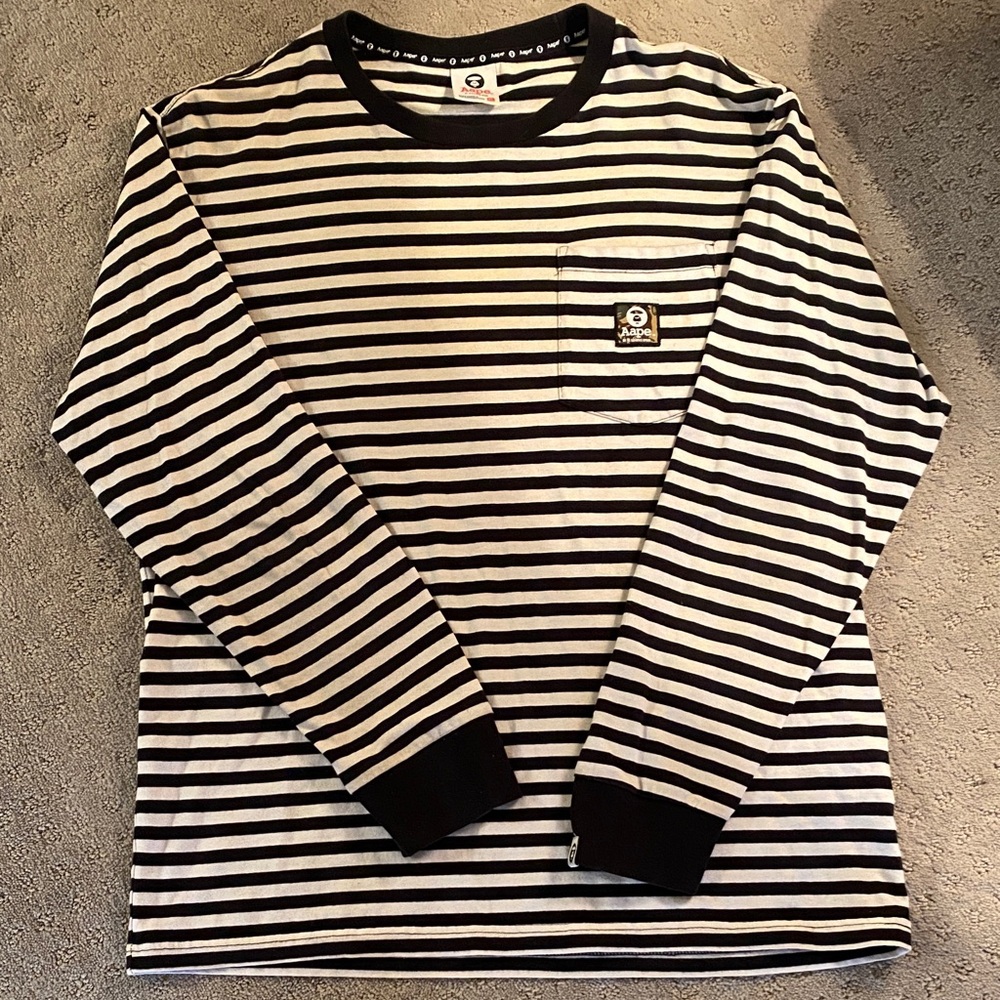 Men's Black and White Striped Long Sleeve Pocket Tee